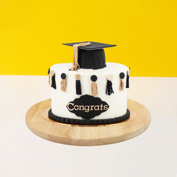 Congrats Graduation Cake| Online Cake Delivery | Same Day Delivery KL/PJ