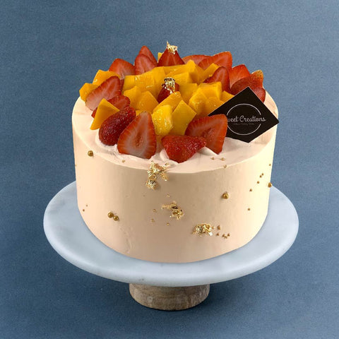 Best Christmas Cakes 2022: The Best Supermarket Christmas Cakes
